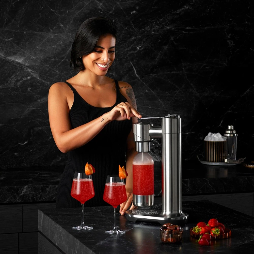 Kavamalė Rankinis kavos aparatas Sage InFizz Fusion, Be pieno plakimo, Sage InFizz Fusion šlifuoto nerūdijančio plieno gazuotų gėrimų gaminimo aparatas