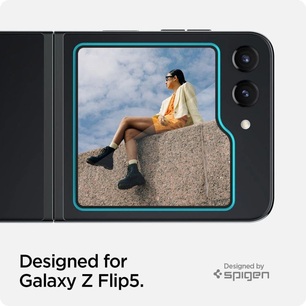 „Spigen Glass tR EZ Fit“ skaidrus dėklas, 2 vnt. pakuotėje – „Samsung Galaxy Z Flip5“.