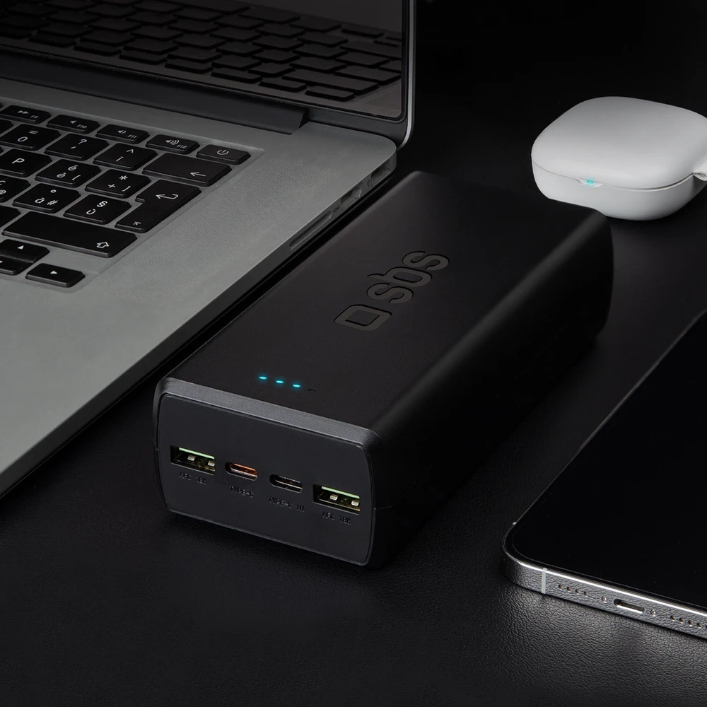 Fast charge power bank: 20,000 mAh, 2 USBs juodos spalvos