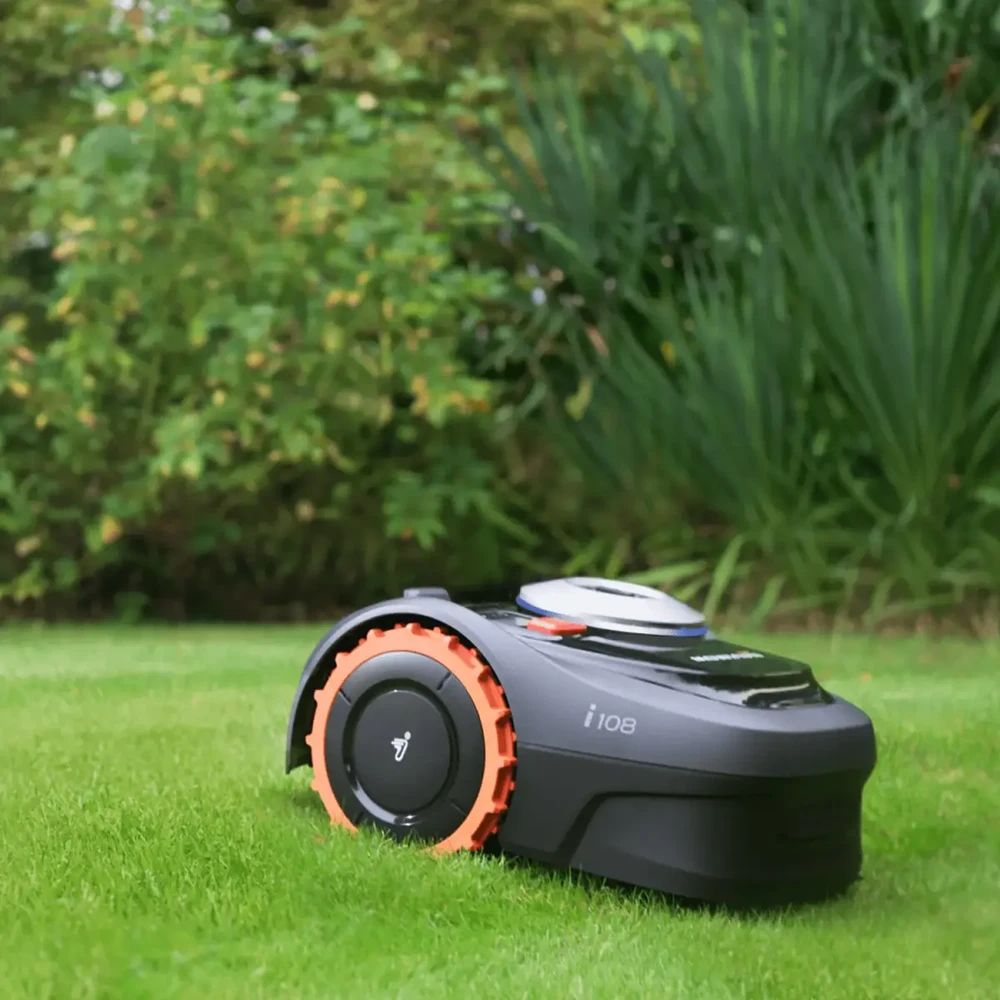 Vejos robotas Segway Navimow i108E