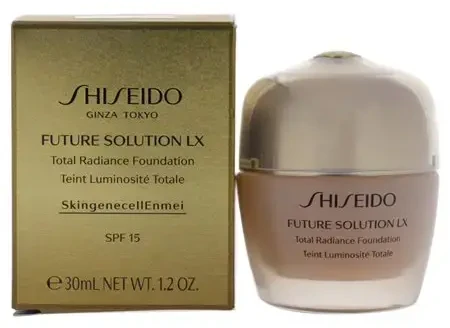 „Shiseido Future Solution Lx Total Radiance Kreminis“ makiažo pagrindas N4, 30 ml