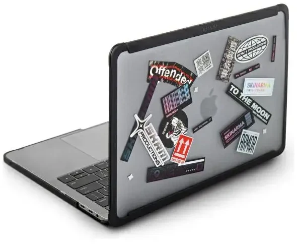 Skinarma case Henko MacBook Pro 14″ (2021-2023) frost clear