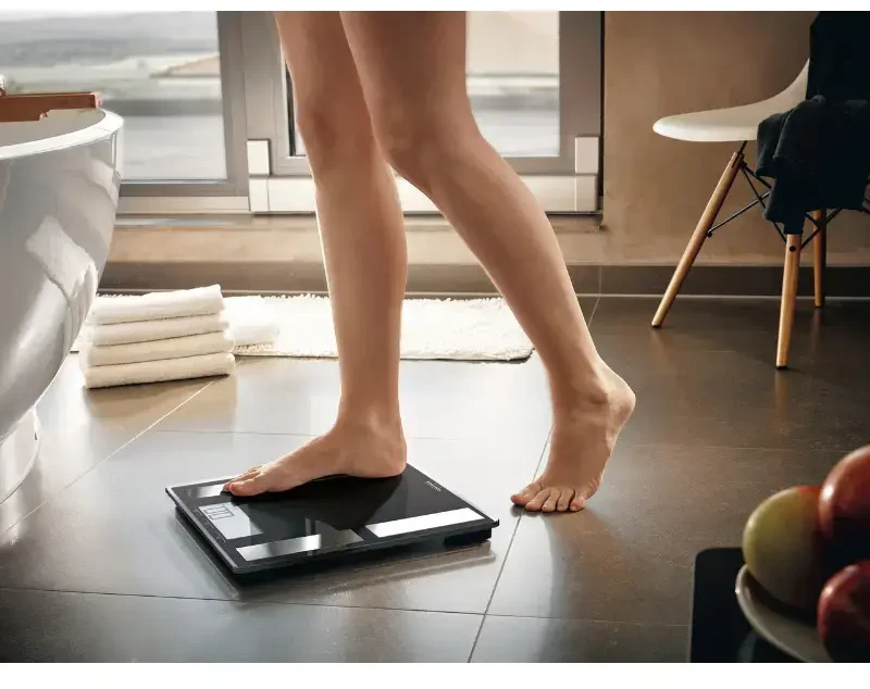 Virtuvinės svarstyklės Soehnle Soehnle Svarstyklės elektroniczna Shape Sense Connect 50, 180 kg, juoda