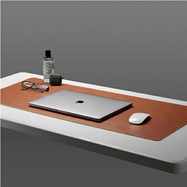 Spigen LD302 stalo kilimėlis, rudas