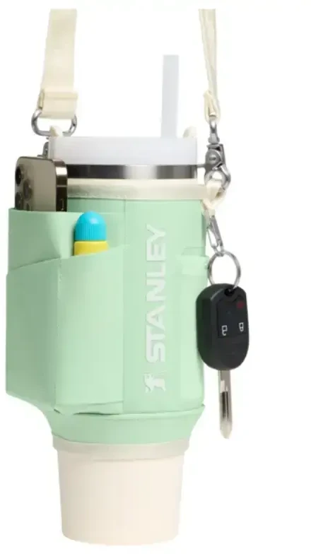 Stanley Parnesasanas somina termokruzei ar salminu The All-Day Quencher Carry-All 0 89L pistaciju krasa