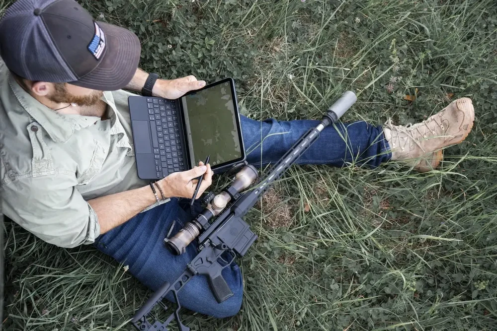 Tactical ekrano apsauga Shield skirta iPad 10.9 2022/11 2025 Clear
