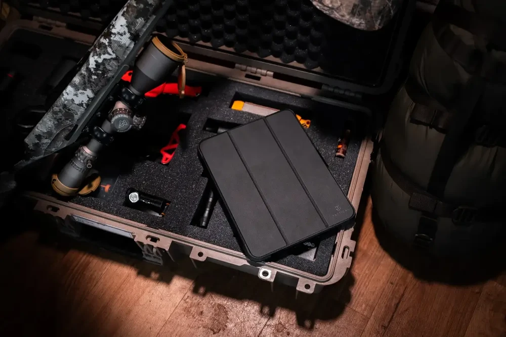 Tactical Heavy Duty dėklas planšetiniam kompiuteriui Apple iPad Air 10.9 2022/iPad Pro 11 juodos spalvos
