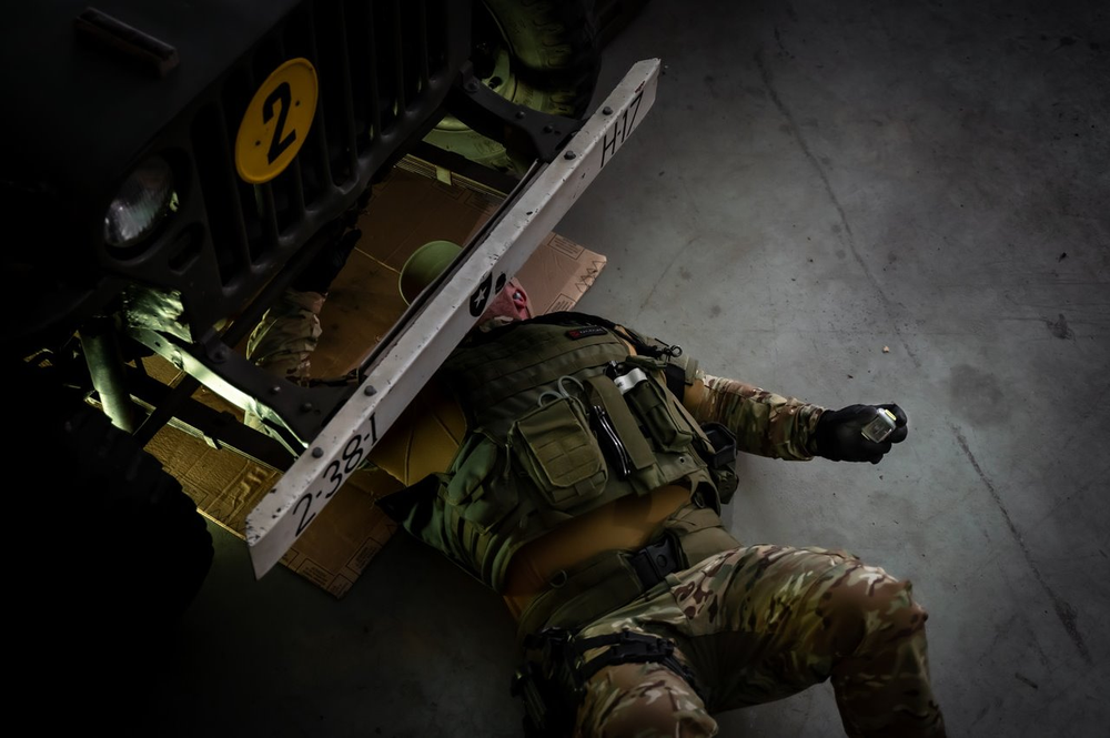 Tactical Space Force StrikePods belaidės į ausis įkišamos ausinės pilkos spalvos