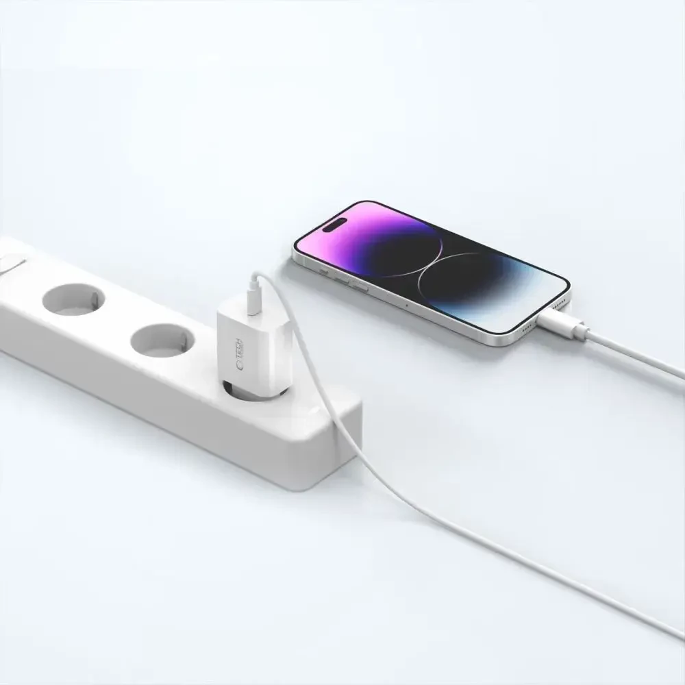 Baseus „Tech-Protect NC20W“ sieninis įkroviklis su 100 cm USB-C / „Lightning“ laidu - Baltas
