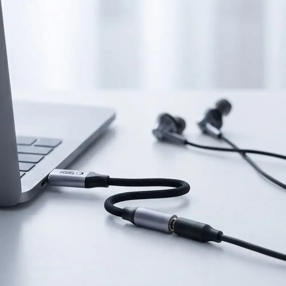 TECH-PROTECT ULTRABOOST ADAPTERIS USB-C Į MINI JACK 3.5MM DAC IRON Pilkas