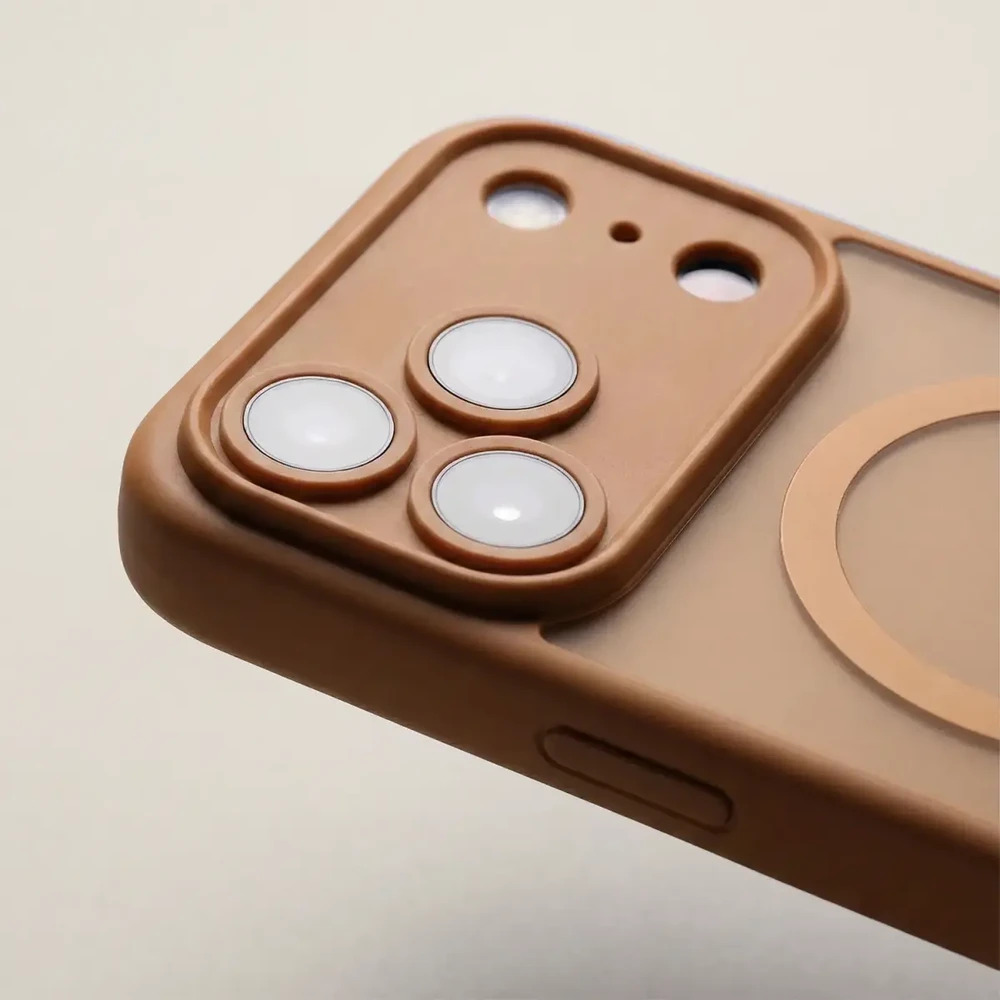 TFO Mag Matt dėklas iPhone 16 6,1" rudas su apsauga kamerai