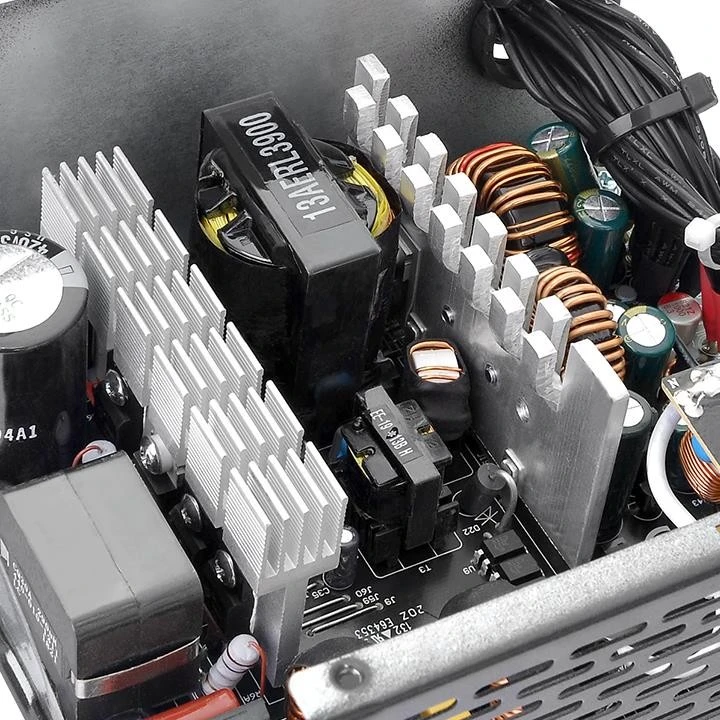 Maitinimo šaltinis Thermaltake Smart BX1 PS-SPD-0550NNSABE-1 (550 W, aktyvus, 120 mm)