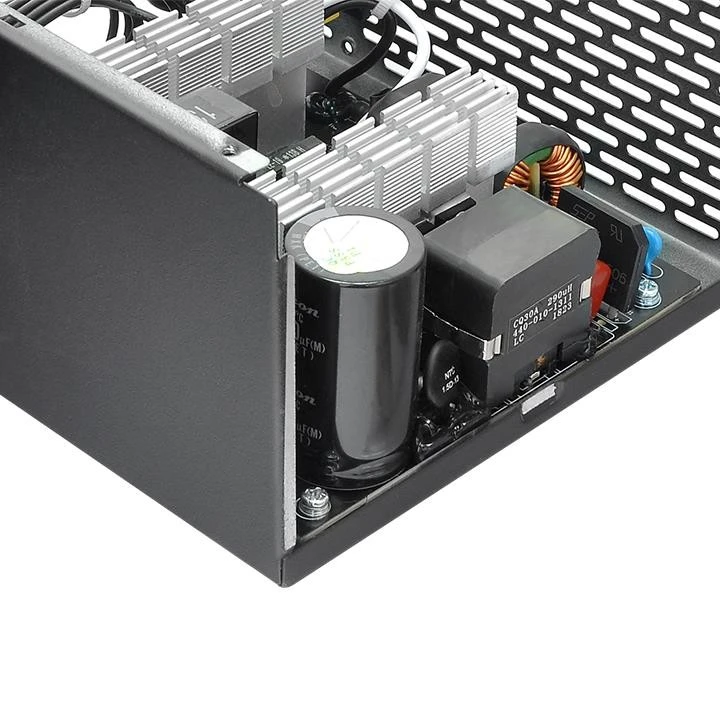 Maitinimo šaltinis Thermaltake Smart BX1 PS-SPD-0650NNSABE-1 (650 W, aktyvus, 120 mm)