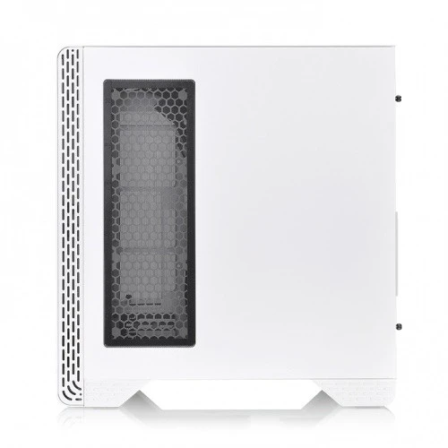 „Thermaltake S300“ grūdinto stiklo sniegas