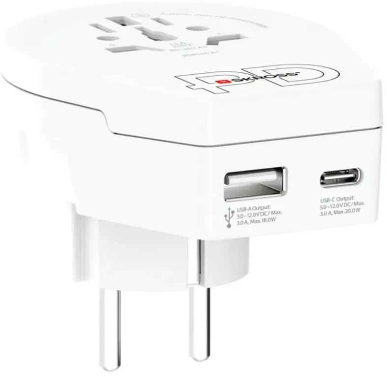 Adapteris Schuko kištukas – universalus lizdas 230V 16A su USB + USB-C 20W SKROSS