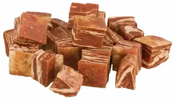 TRIXIE PREMIO skanėstai šunims, triušienos kubeliai, 100 g