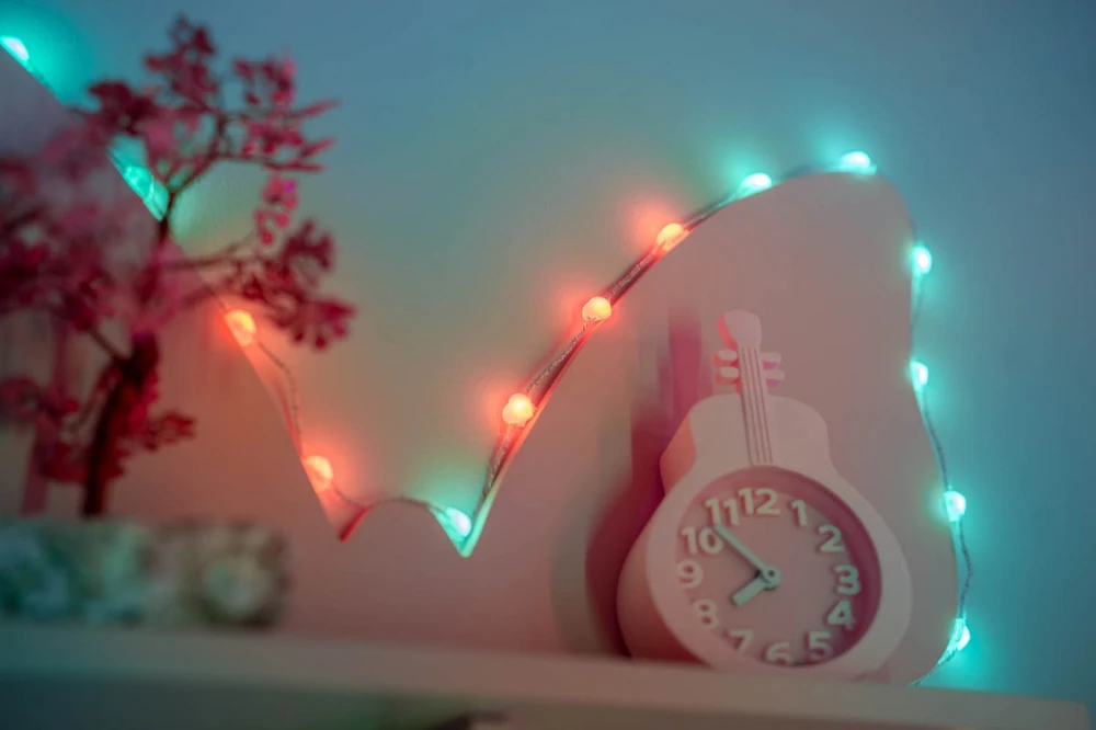 „Twinkly Candies“ 100 širdies formos RGB šviesos diodų, skaidrus laidas, USB-C