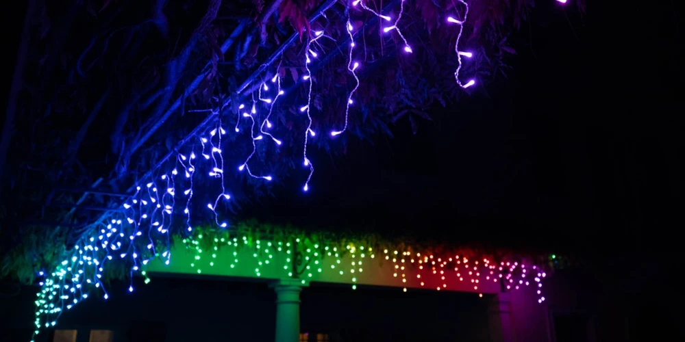 Kalėdinė lempučių girlianda Twinkly Icicle 190 Special LED RGB+W, varvekliai, daugiaspalvė