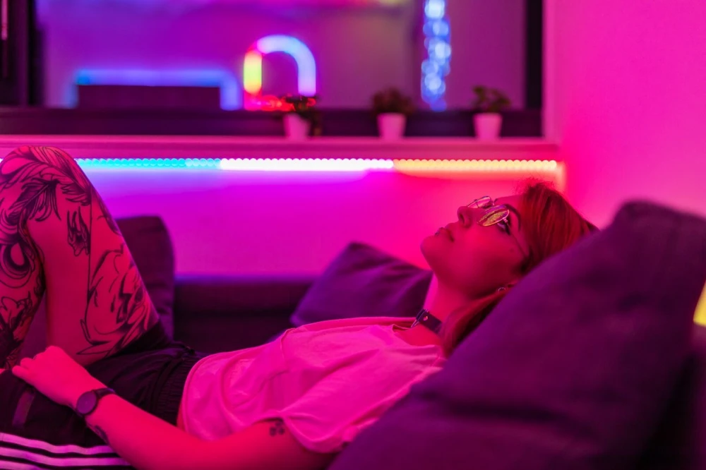 Twinkly Line išmanioji LED juostelė su RGB LED, 1,5 metro, juodas laidas, daugiaspalvė