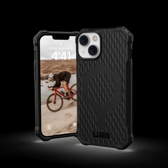 UAG Urban Armor Gear dėklas ESSENTIAL ARMOR suderinamas su MagSafe, skirtas IPHONE 14 Plus juodas