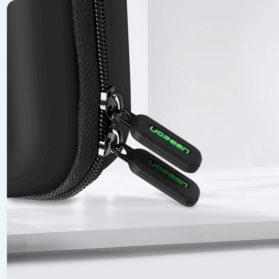 UGREEN kietojo disko SSD dėklas ir GSM priedai (L)