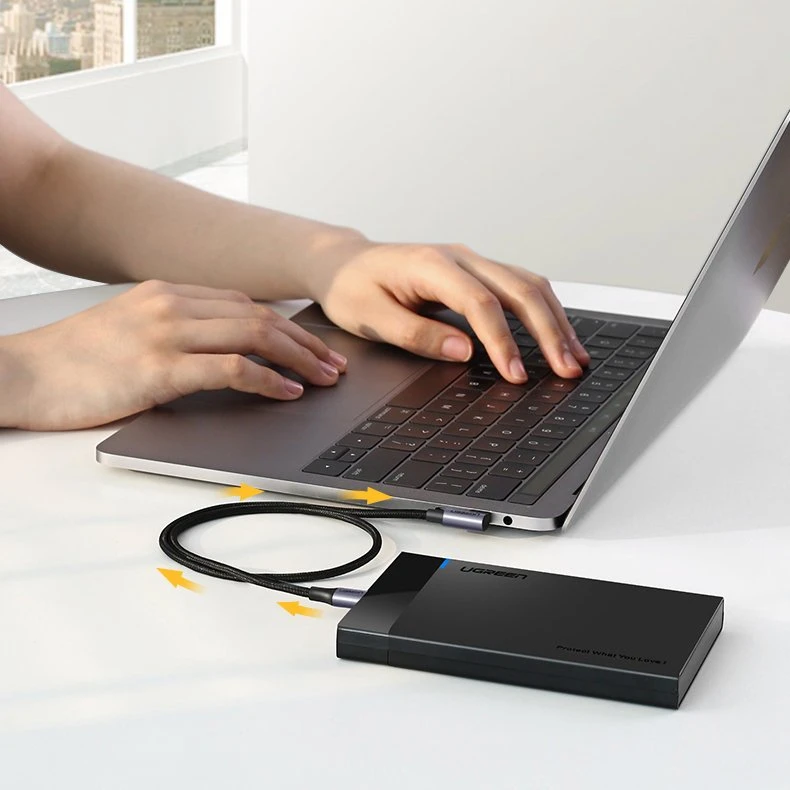 Alkūninis kabelis UGREEN USB-C į USB-C QC 3.0 PD 3A 60W 1m (juodas)