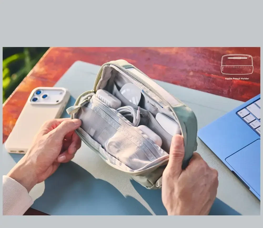 Krepšys UNIQ Denver Tech Kit Pouch 2.5L žalia