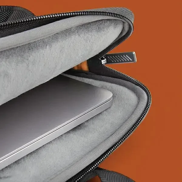 UNIQ krepšys Stockholm laptop 16″ mėlynos spalvos