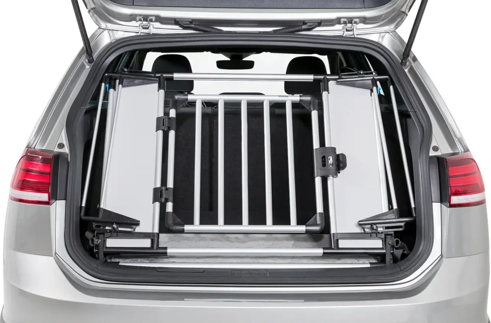 TRIXIE Universali automobilio pertvara