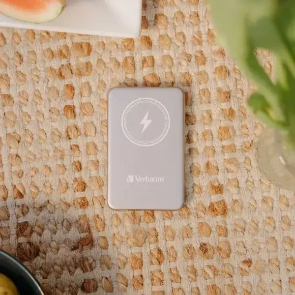 Verbatim Powerbank indukcinis `n` Go 15W 5000mAh belaidis Magnetic pilkos spalvos 32244