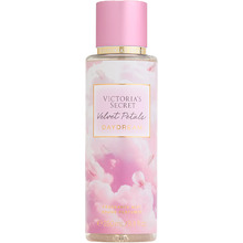 Victoria Secrets Victoria's Secret Velvet Petals Daydream Fragrance Mist kūno dulksna, 250 ml