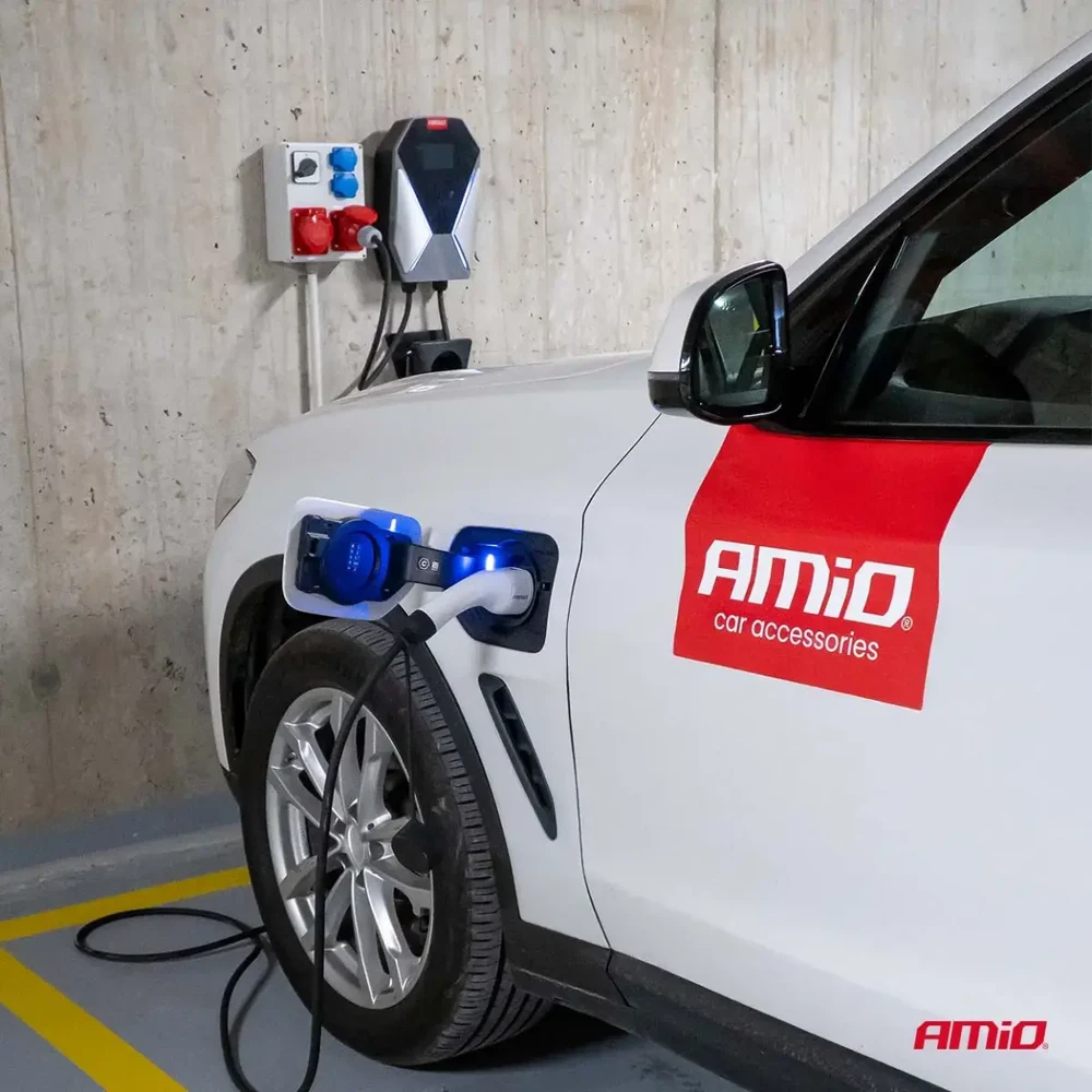 Sieninis elektromobilio įkroviklis, trijų fazių, 11 kW, 16 A, 400 V, amio-04842