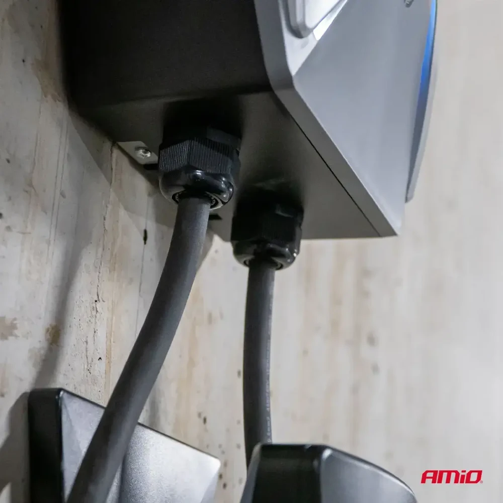 Sieninis elektromobilio įkroviklis, trijų fazių, 22 kW, 32 A, 400 V, amio-04843