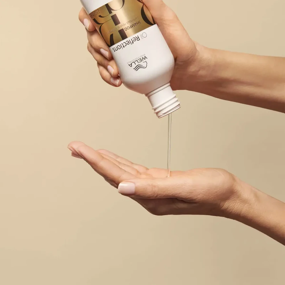 Švytėjimą išryškinantis šampūnas Wella Oil Reflections Šampūnas 250 ml
