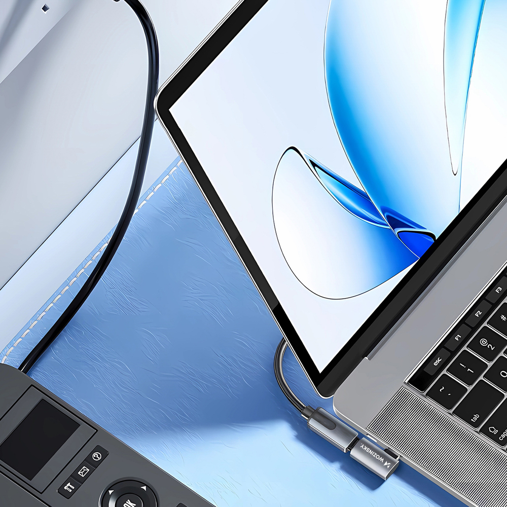 Wozinsky WPKB-01 USB-C – USB-C 40Gb/s 240W 8K OTG šoninis kampinis adapteris – pilkas