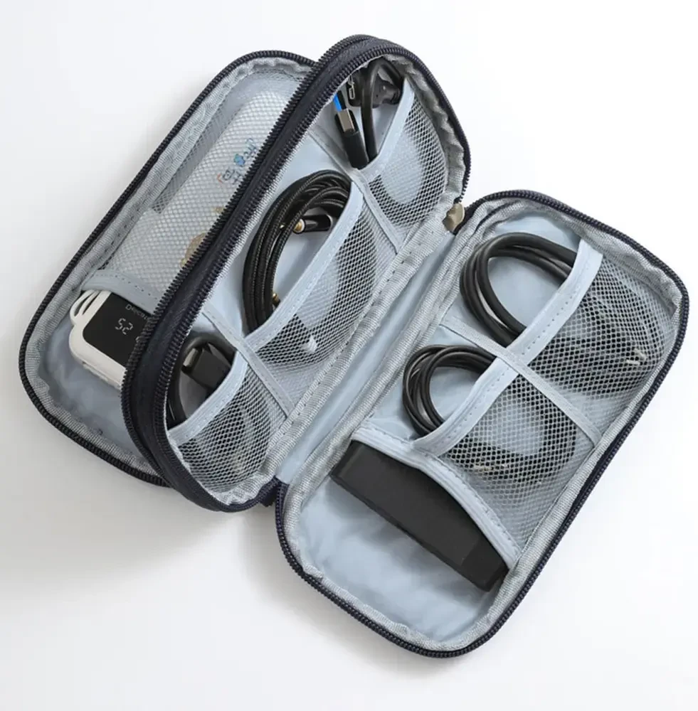 Wozinsky WUO-M1 Universal Cable & Electronics Organizer 1.1L - Juodas