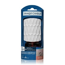 Yankee Candle kvapų difuzoriaus ScentPlug rinkinys (EU kištukas) – Rožinė Sands™ "Organic Pattern“ dizainas
