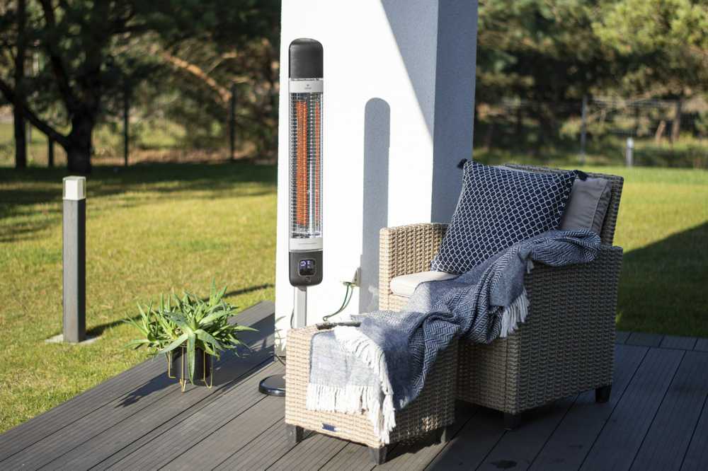 4IQ Infraraudonųjų spindulių šildytuvas “Mila” 2500W, juodas