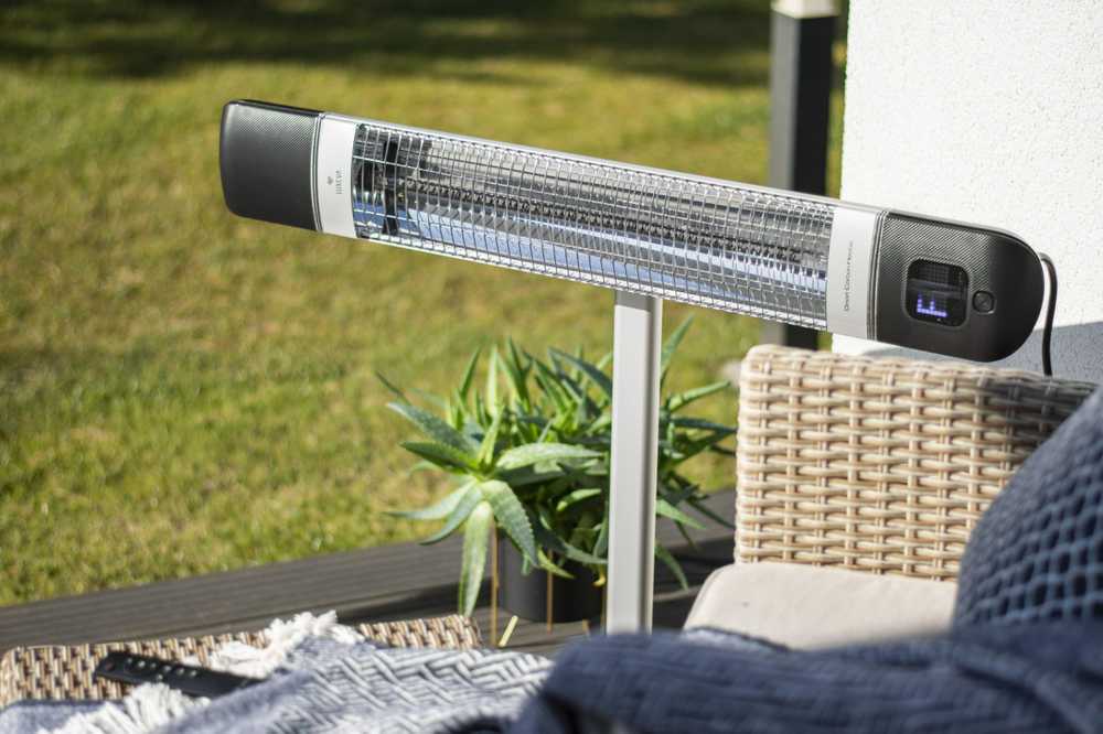 4IQ Infraraudonųjų spindulių šildytuvas “Mila” 2500W, juodas