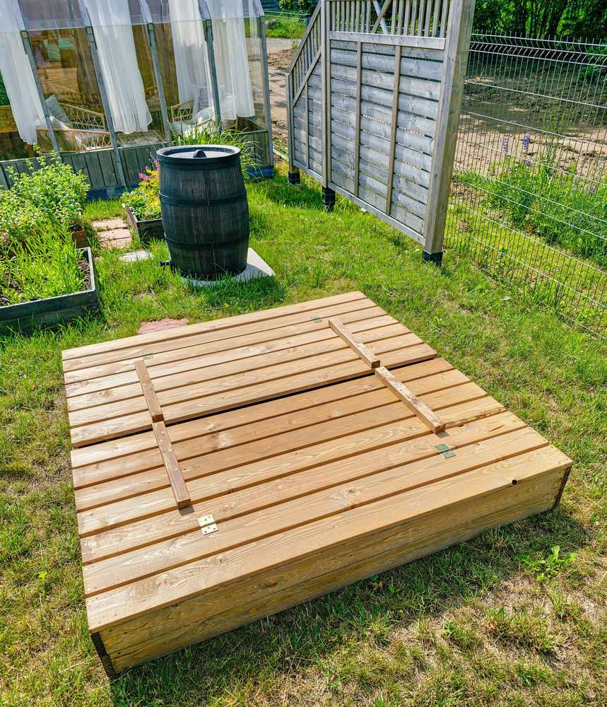 4IQ Smėlio dėžė Bonus Orbis, 140x140cm, su patiesalu