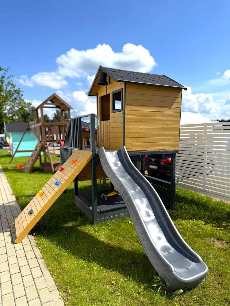 4IQ Antracito čiuožykla 220 cm