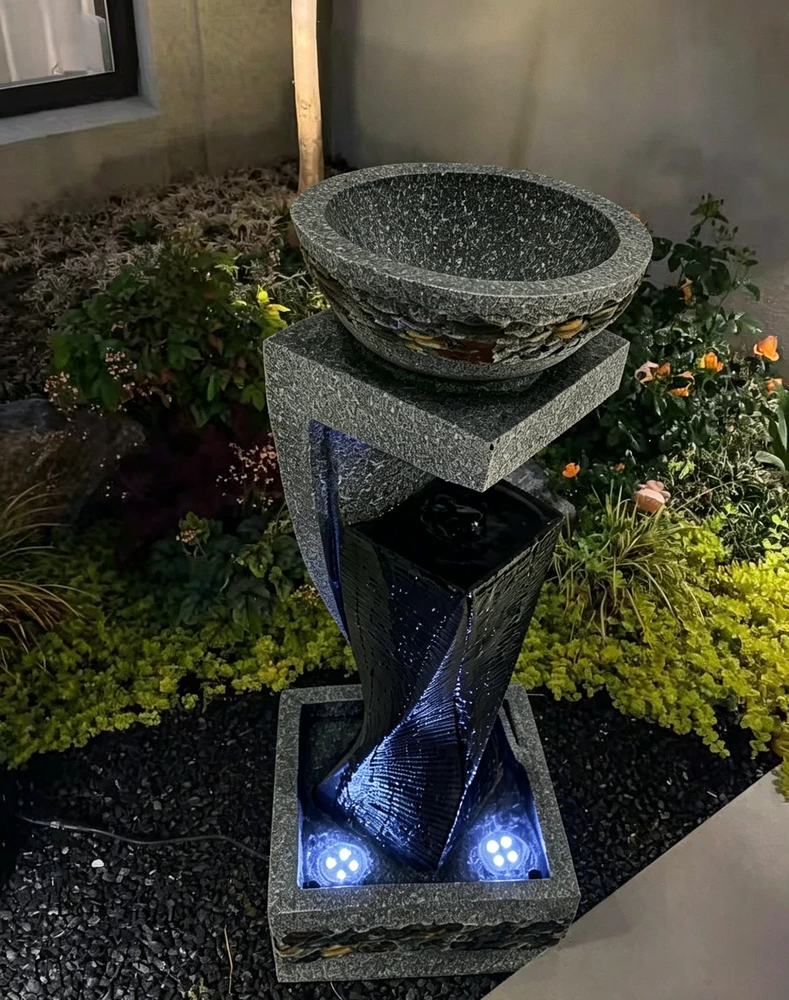 Dekoratyvinis lauko fontanas, 29 x 27 x 73 cm, su LED apšvietimu