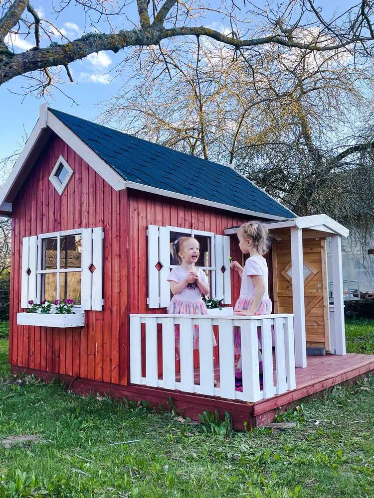 Medinis vaikų žaidimų namelis "Geniukas"