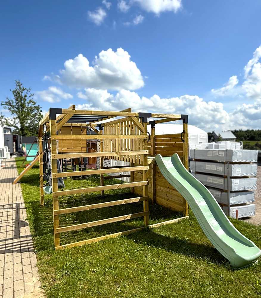 Pastelinė žalia čiuožykla 220 cm