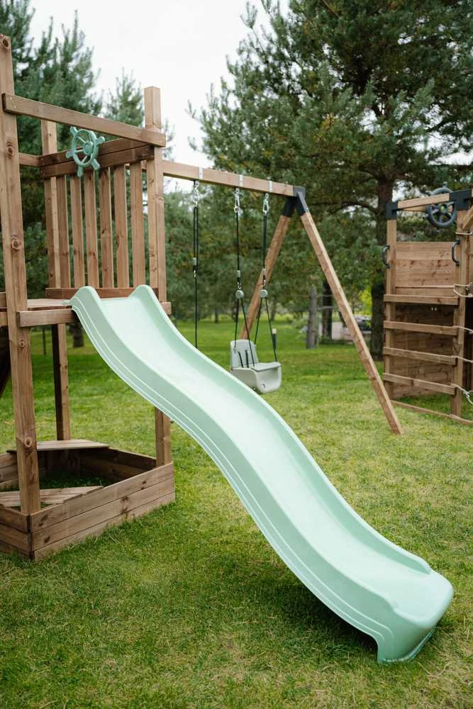 4IQ Pastelinė žalia čiuožykla 220 cm