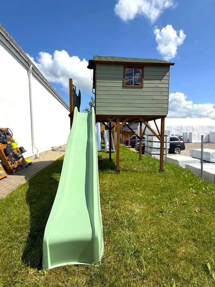4IQ Pastelinė žalia čiuožykla 300 cm