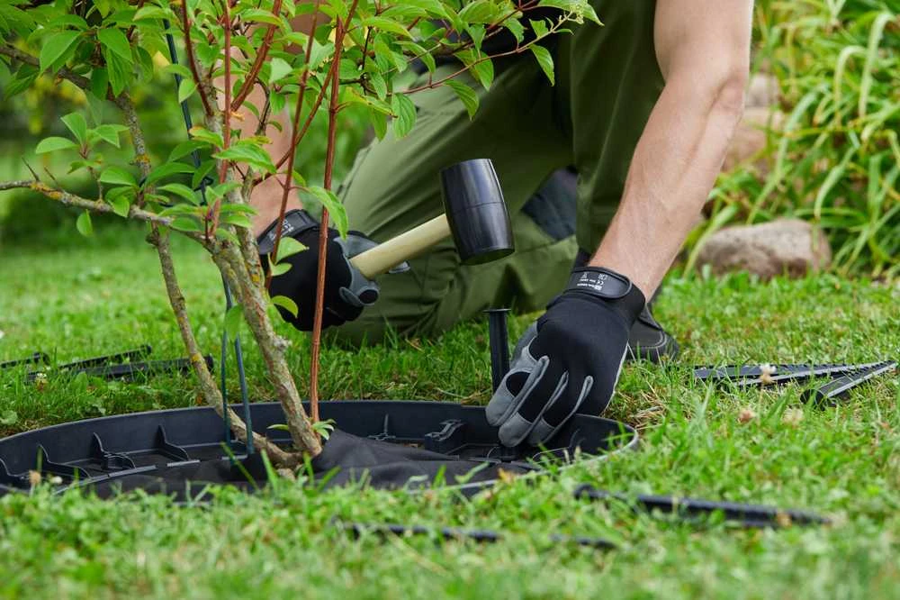 Plastikiniai tvirtinimo smeigtukai geotekstilei 20 vnt, juoda