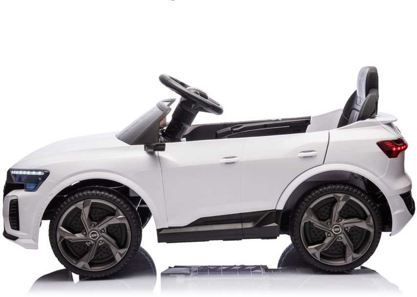 Vaikiškas elektromobilis HATIS "Audi SQ8"