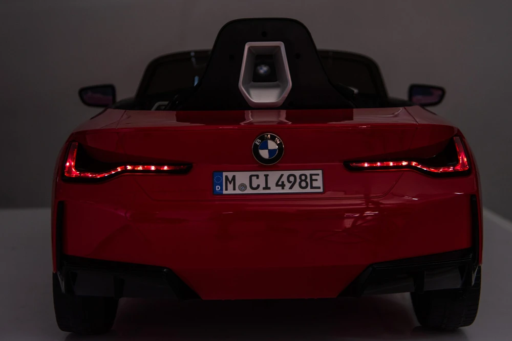Vaikiškas elektromobilis HATIS “BMW I4”, raudonas