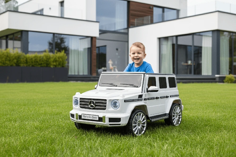 Vaikiškas elektromobilis HATIS "Mercedes G500", baltas